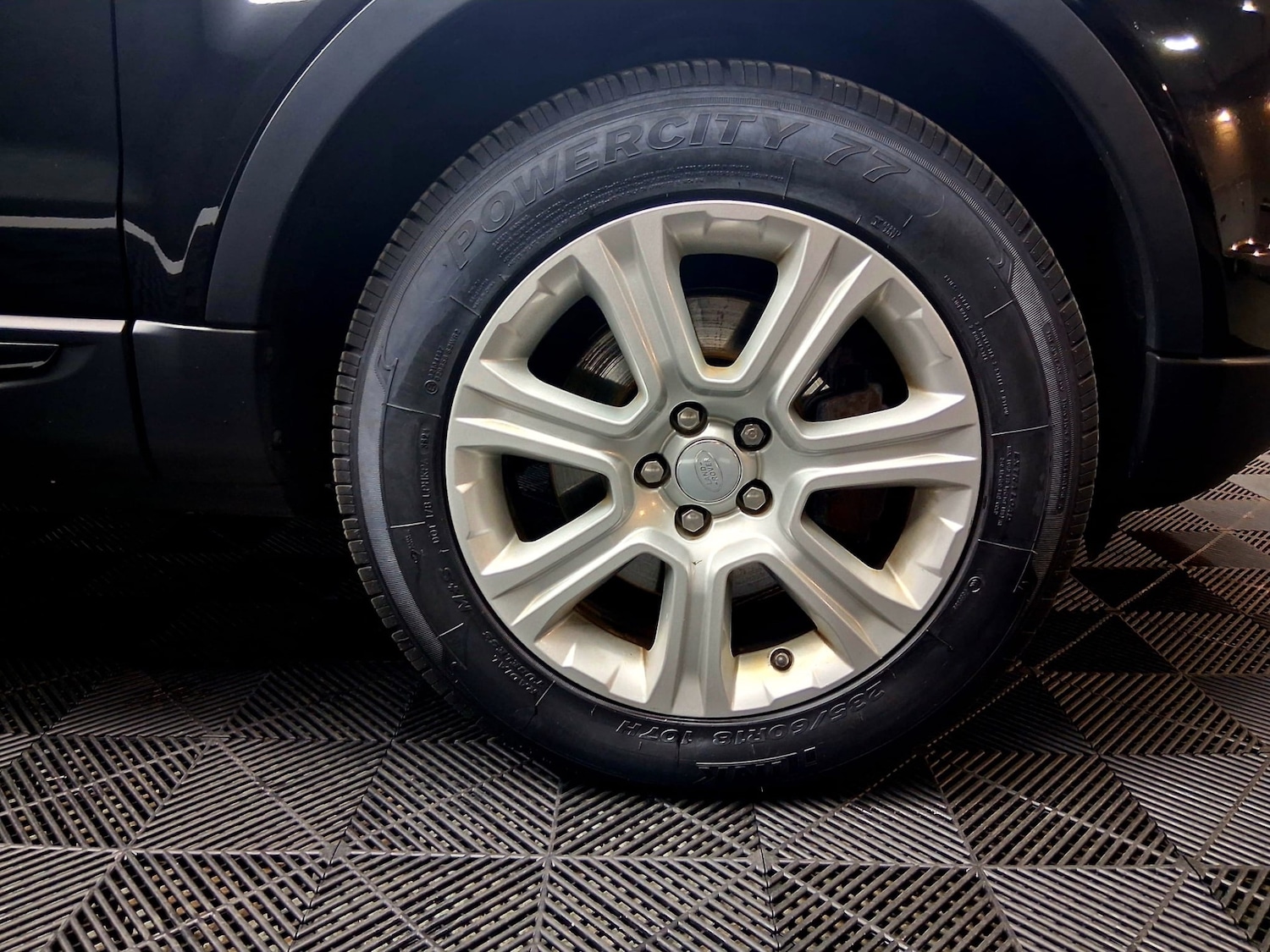 Used Land Rover Range Rover Evoque 2018 for sale - 77137530: Photo 18