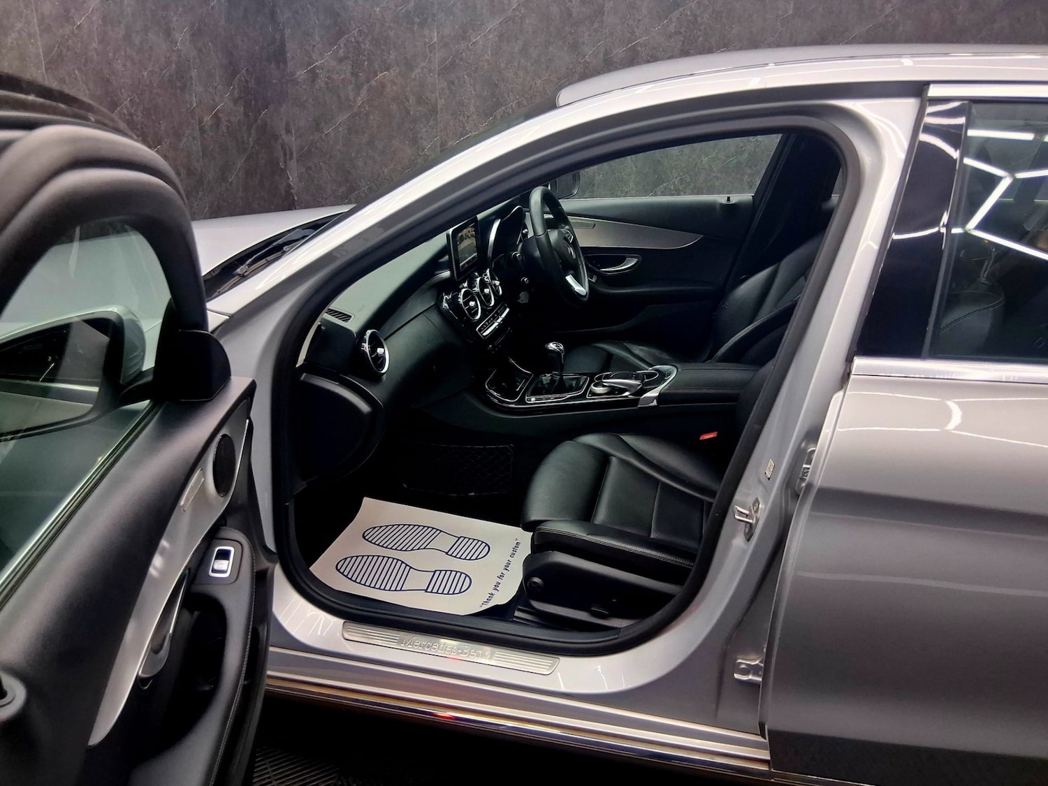 Used Mercedes-Benz C Class 2017 for sale - 77603432: Photo 18