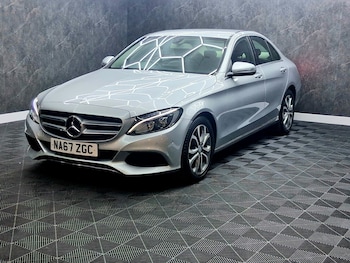 Used Mercedes-Benz C Class 2017 for sale - 77603432: Photo