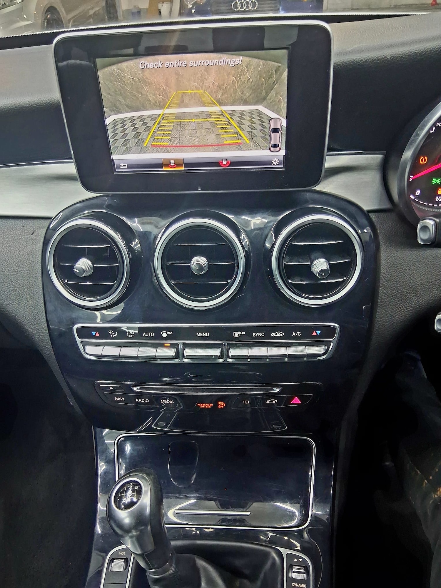 Used Mercedes-Benz C Class 2017 for sale - 77603432: Photo 8