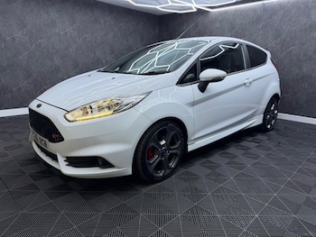 Used Ford Fiesta 2016 for sale - 79260938: Photo