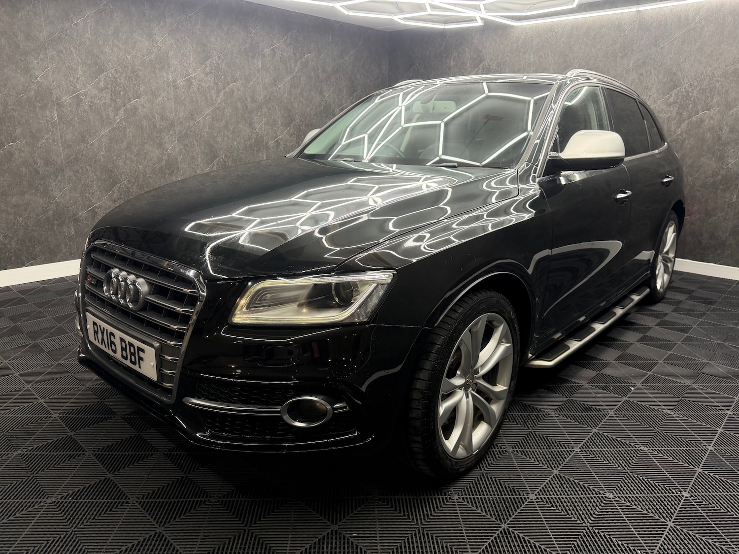 Used Audi Q5 2016 for sale - 77318494: Photo 2