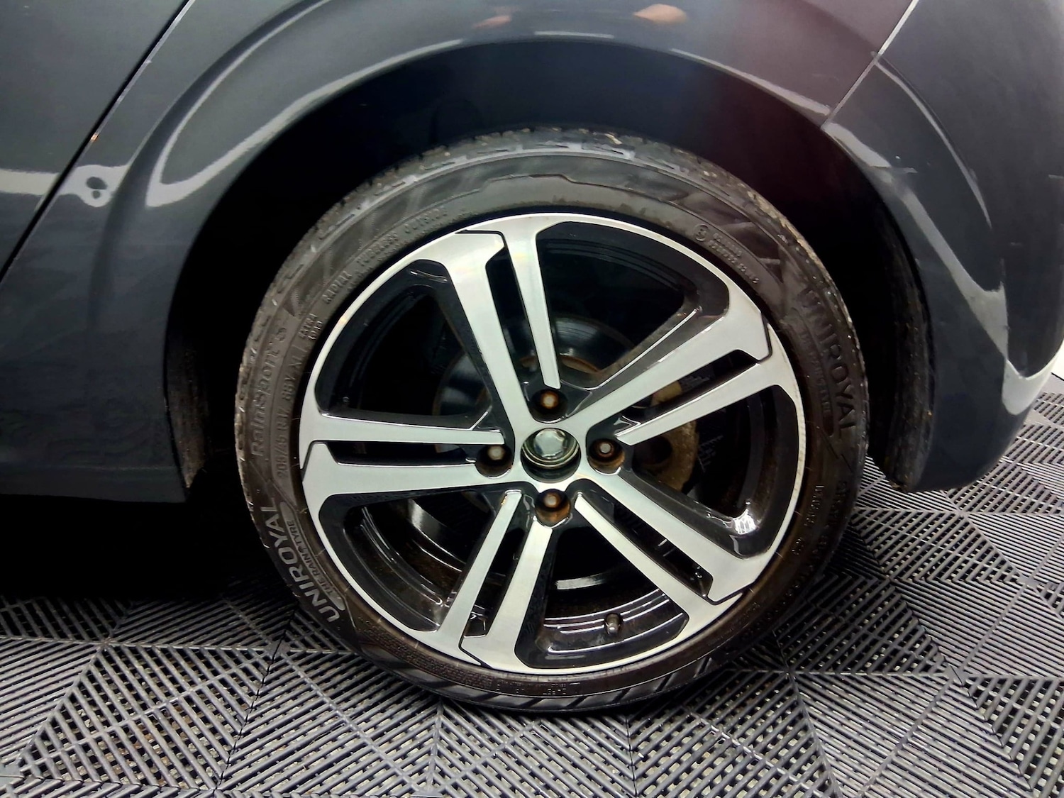 Used Peugeot 208 2015 for sale - 77694551: Photo 21