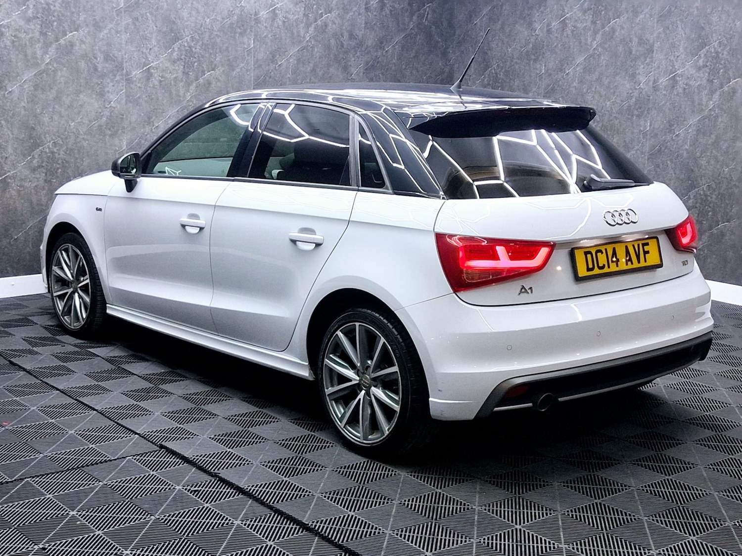 Used Audi A1 2014 for sale - 78045977: Photo 6