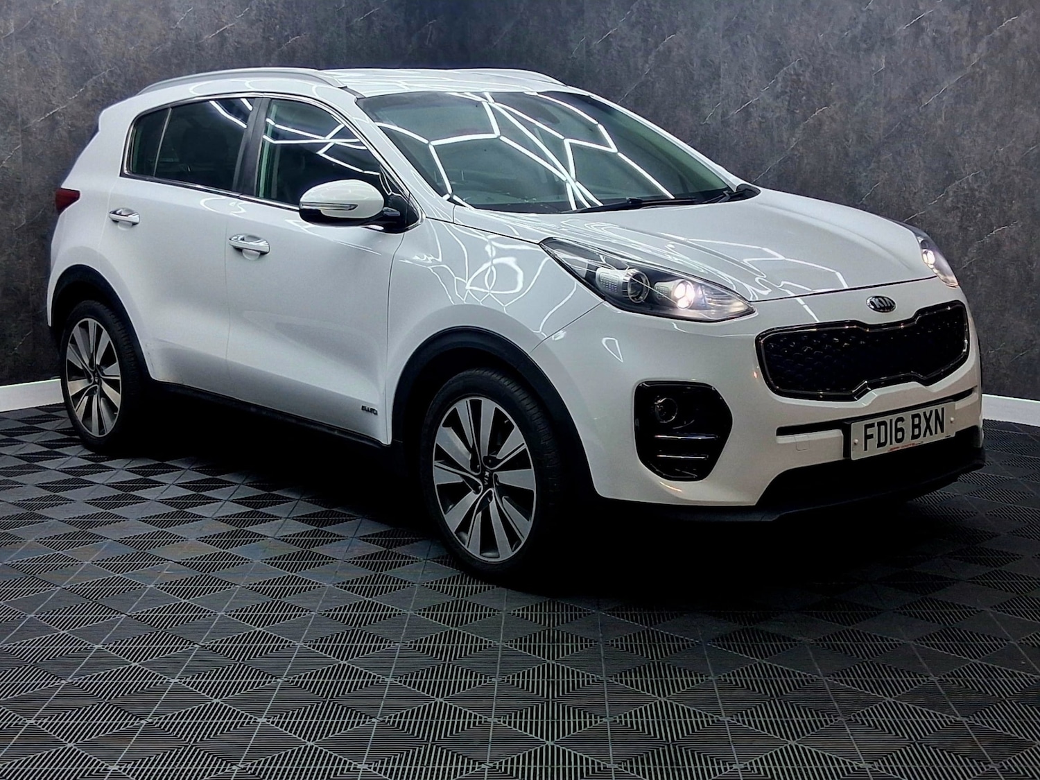 Used Kia Sportage 2016 for sale - 77283058: Photo 2