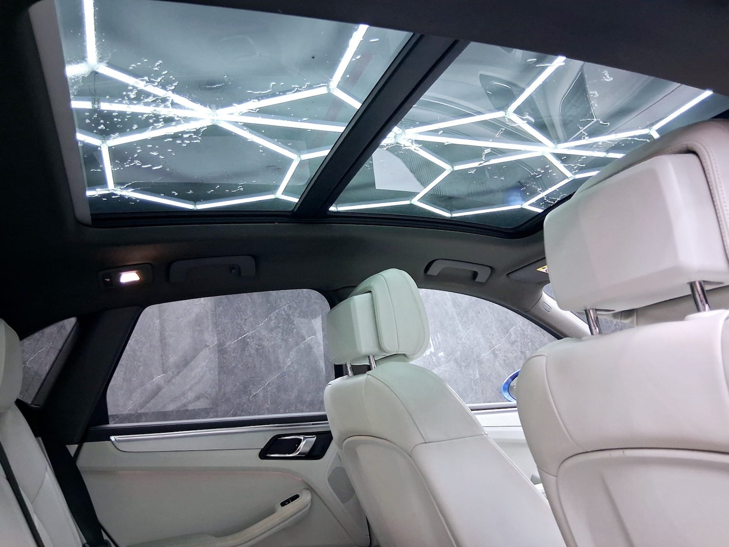 Used Porsche Macan 2015 for sale - 77750261: Photo 17