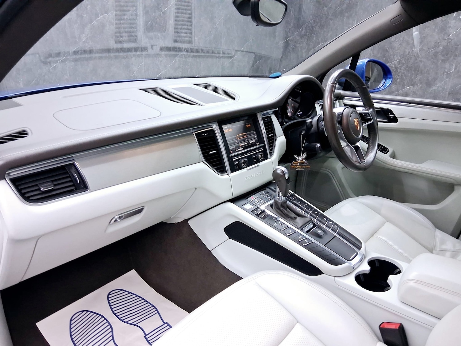 Used Porsche Macan 2015 for sale - 77750261: Photo 21