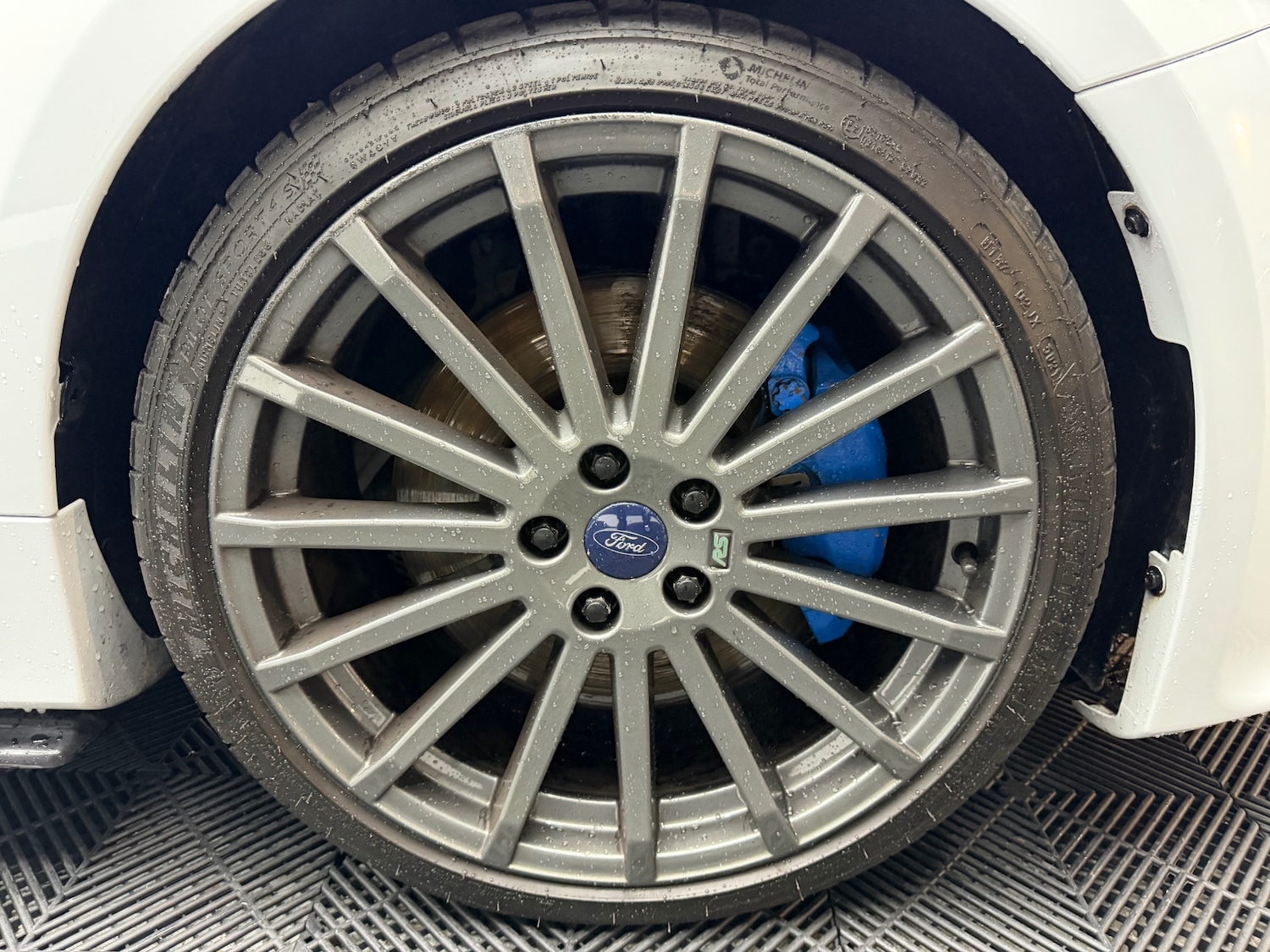 Used Ford Focus 2010 for sale - 77631022: Photo 18