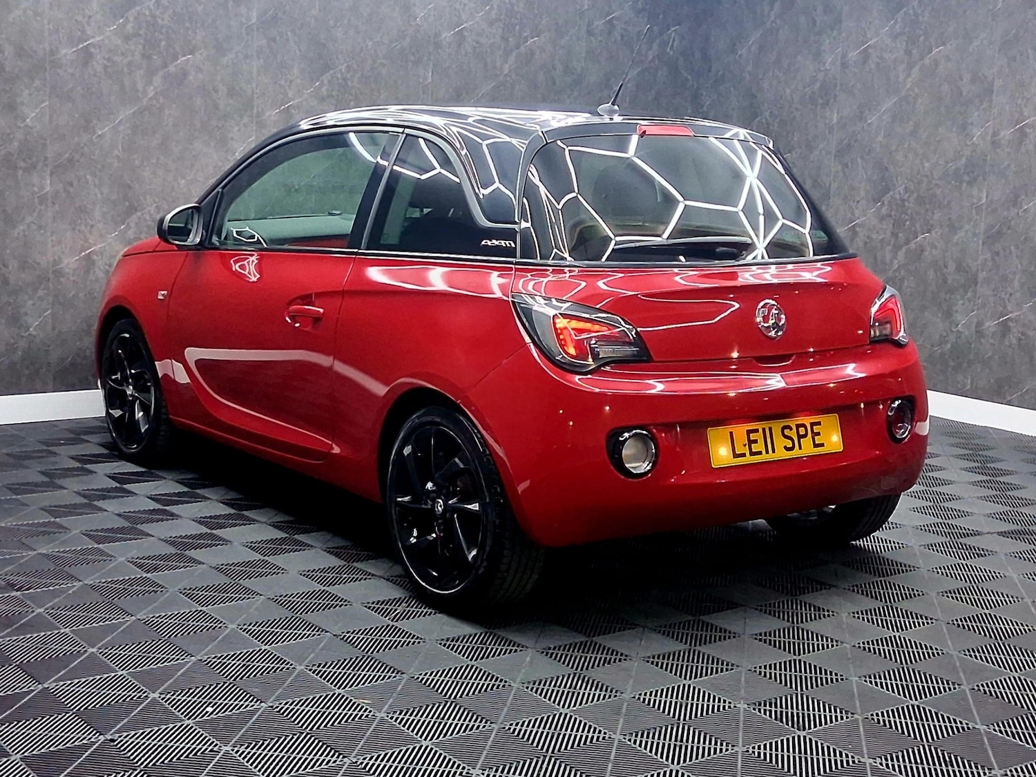 Used Vauxhall ADAM 2015 for sale - 77241975: Photo 7