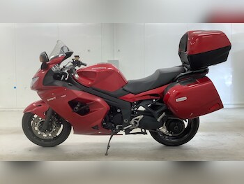 Used Triumph SPRINT 2015 for sale - bike-78479721: Photo