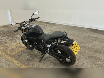 Used BMW G310 2023 for sale - bike-79054026: Photo