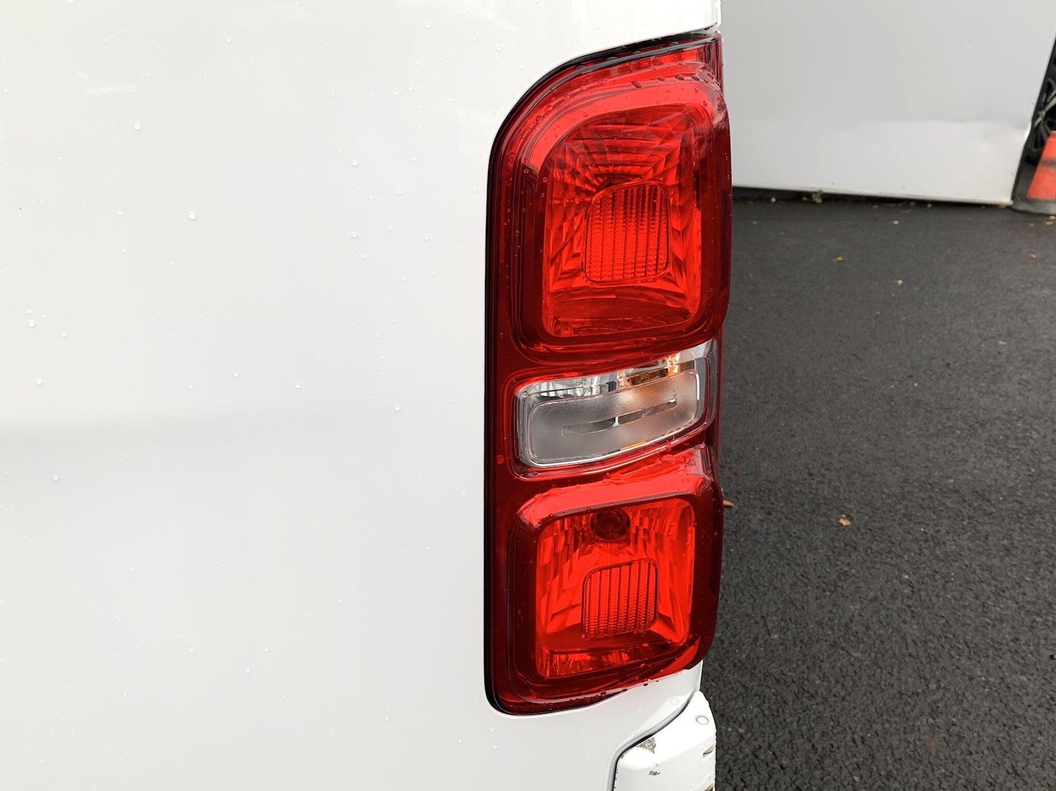 Used Peugeot Expert 2022 for sale - 76512383: Photo 29