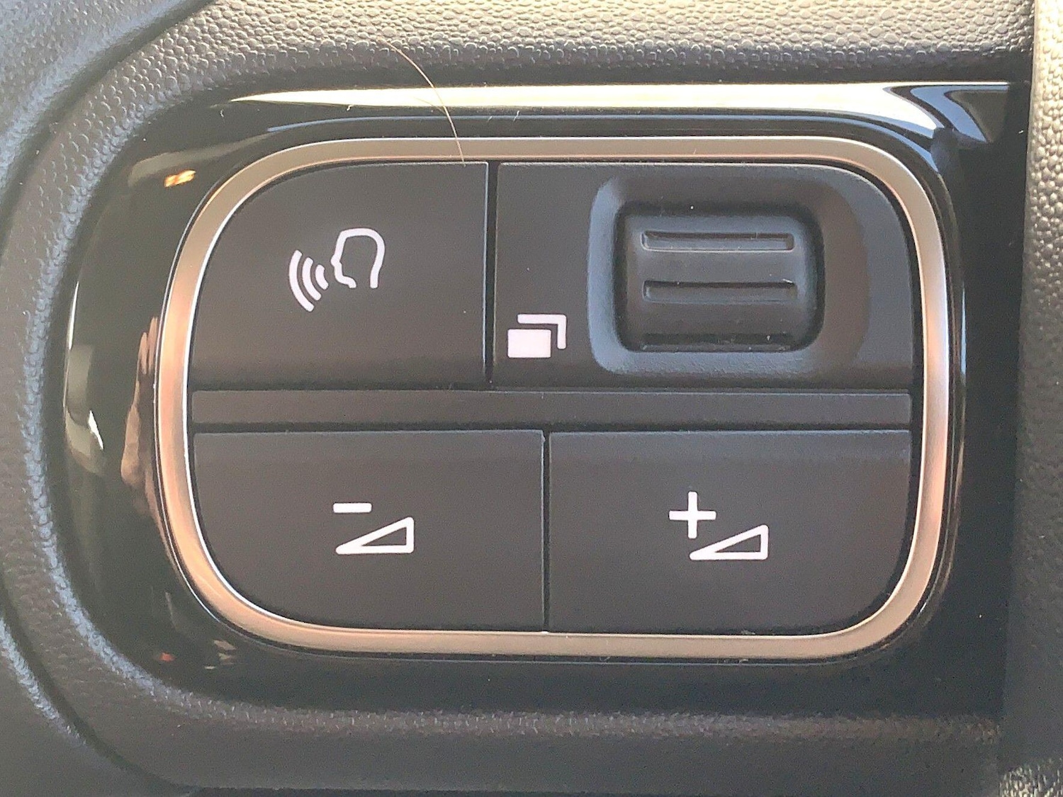 Used Citroen C3 2023 for sale - 77738351: Photo 32