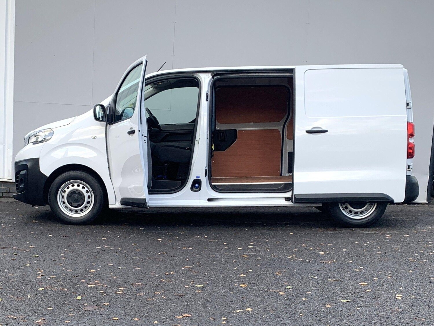 Used Peugeot Expert 2022 for sale - 76714615: Photo 16