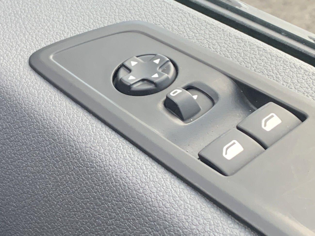 Used Peugeot Expert 2022 for sale - 76714615: Photo 37