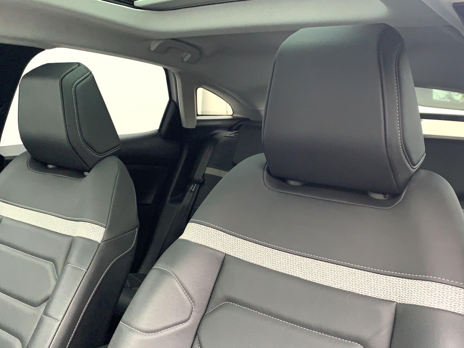 Used Citroen e-C4 2022 for sale - 77510708: Photo 13