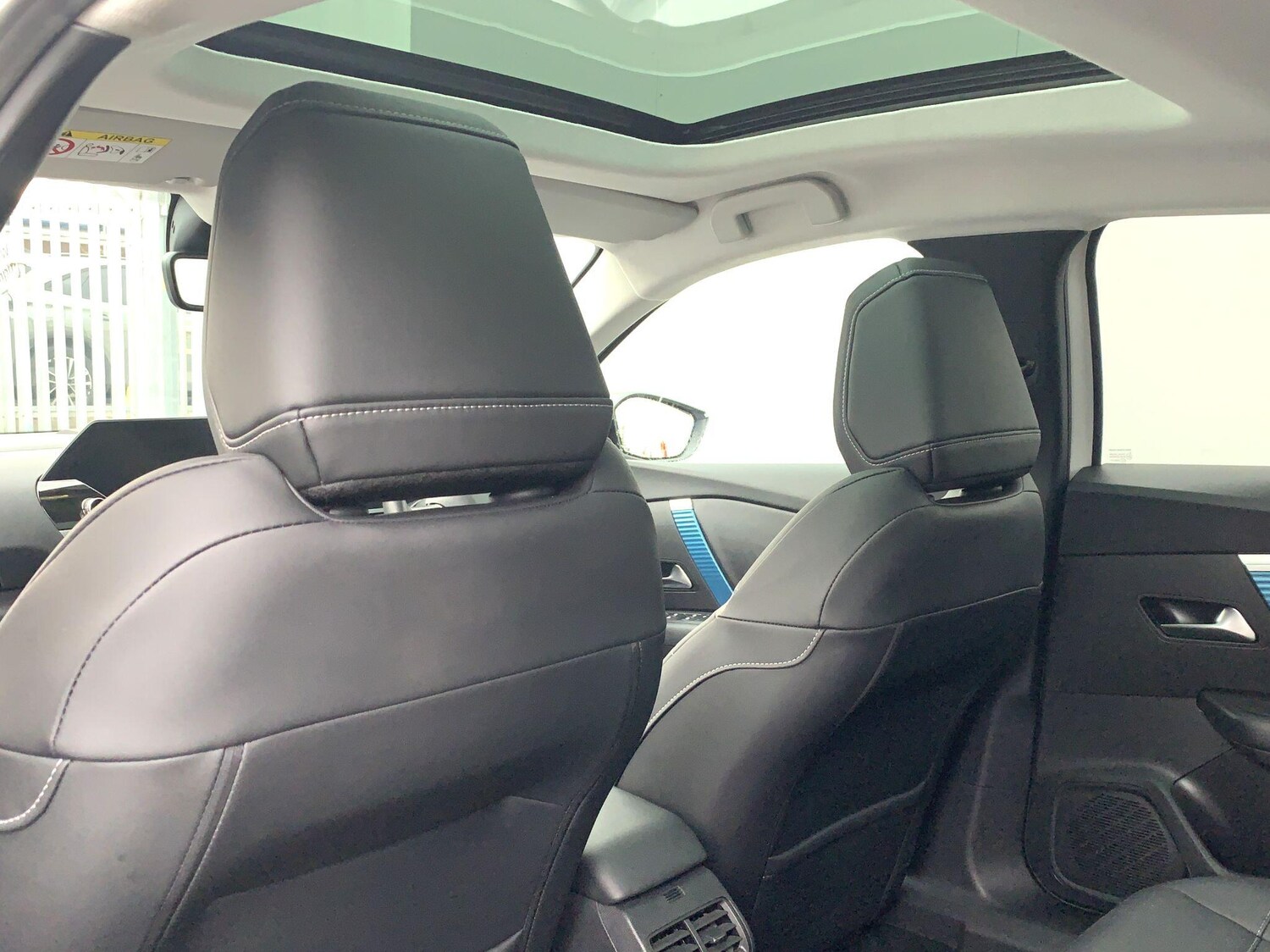 Used Citroen e-C4 2022 for sale - 77510708: Photo 17