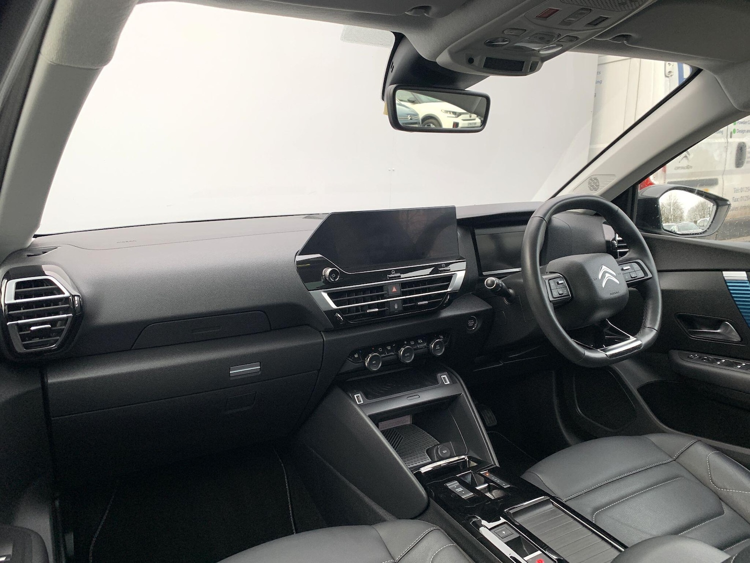 Used Citroen e-C4 2022 for sale - 77510708: Photo 25