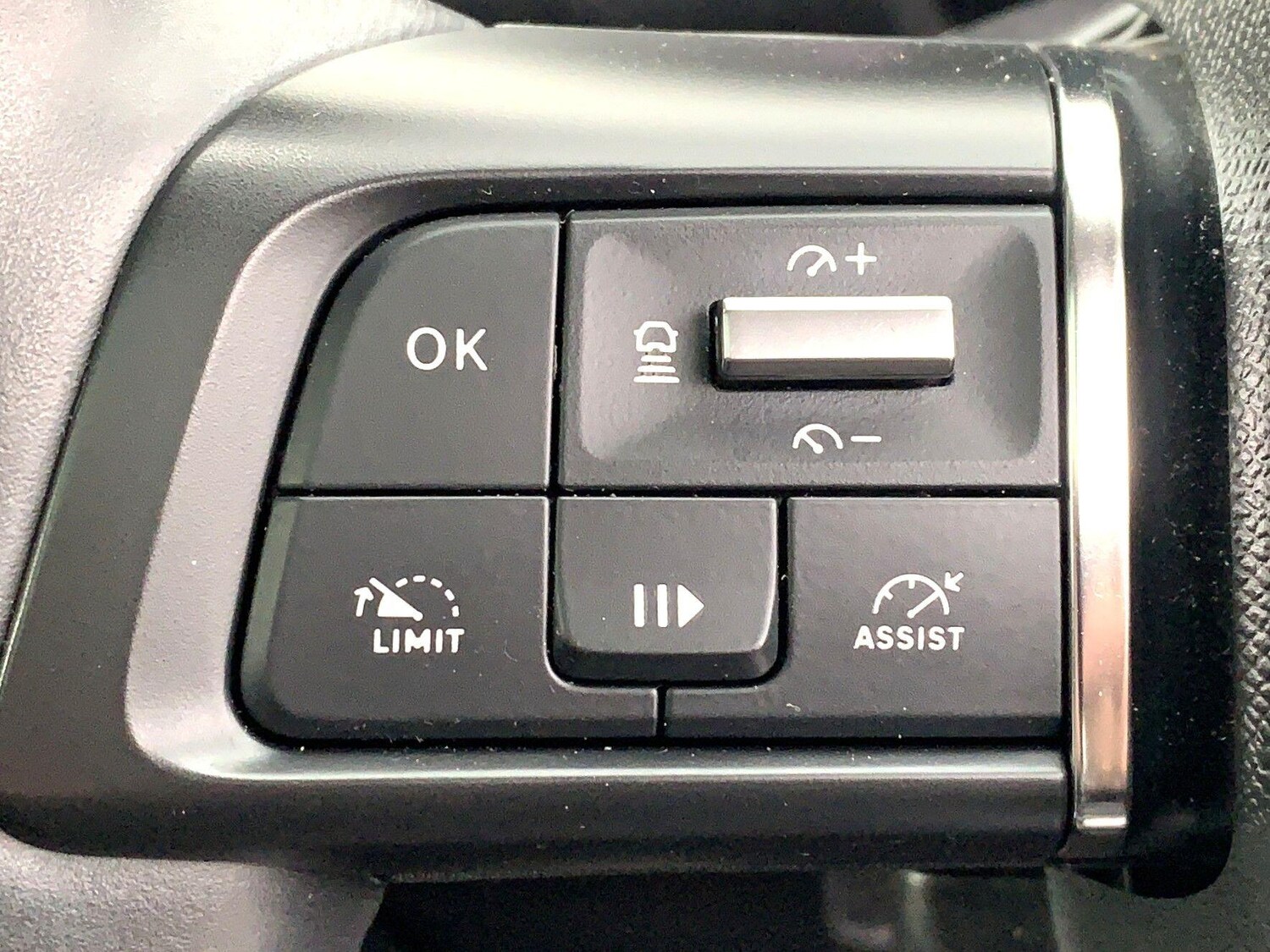 Used Citroen e-C4 2022 for sale - 77510708: Photo 33