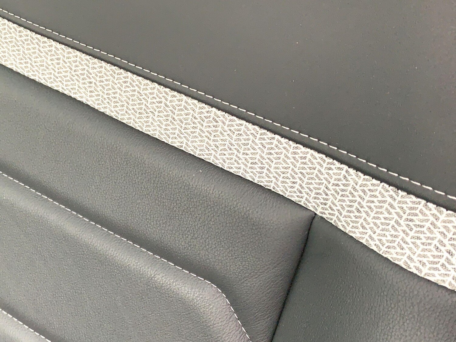 Used Citroen e-C4 2022 for sale - 77510708: Photo 35