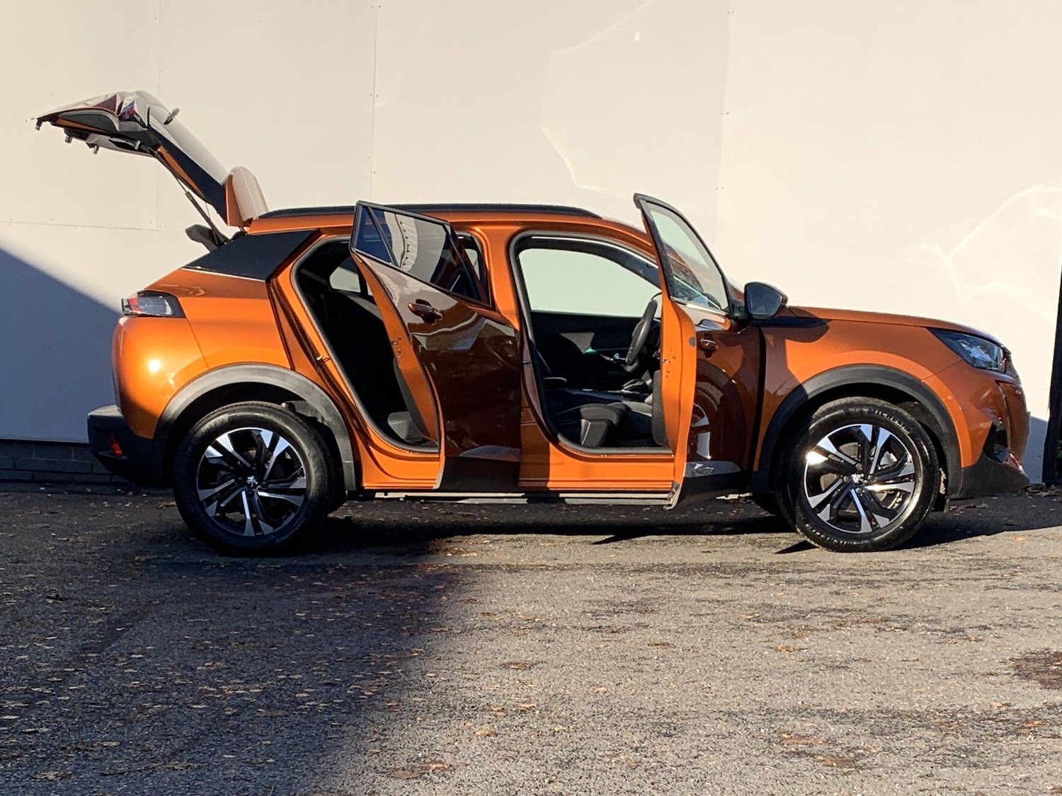 Used Peugeot E-2008 2021 for sale - 76550770: Photo 16