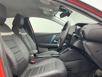 Used Citroen e-C4 2023 for sale - 78752431: Photo