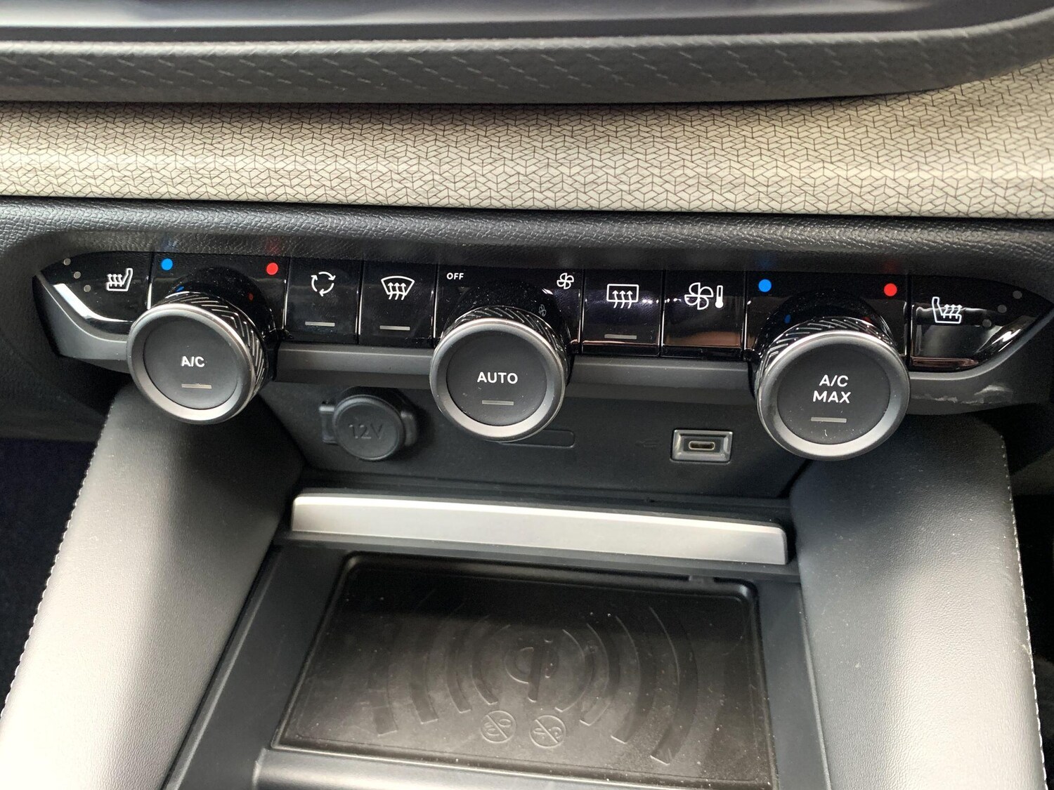 Used Citroen C5 X 2024 for sale - 76251004: Photo 35