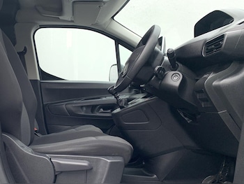 Used Peugeot Partner 2022 for sale - 75781461: Photo