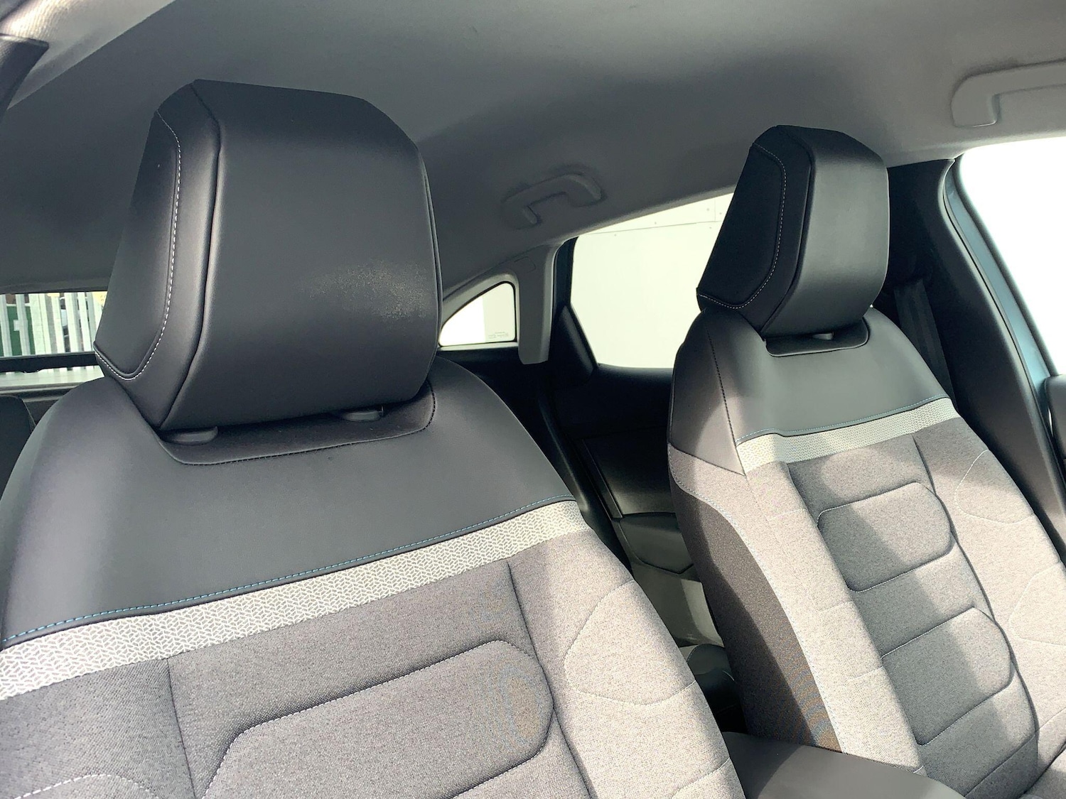 Used Citroen e-C4 2023 for sale - 77993157: Photo 11