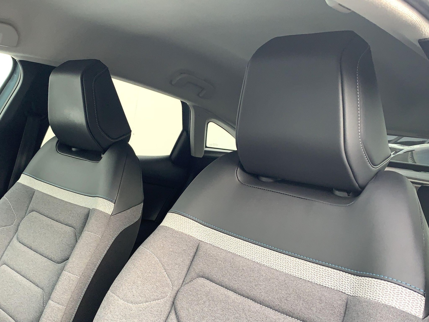 Used Citroen e-C4 2023 for sale - 77993157: Photo 13