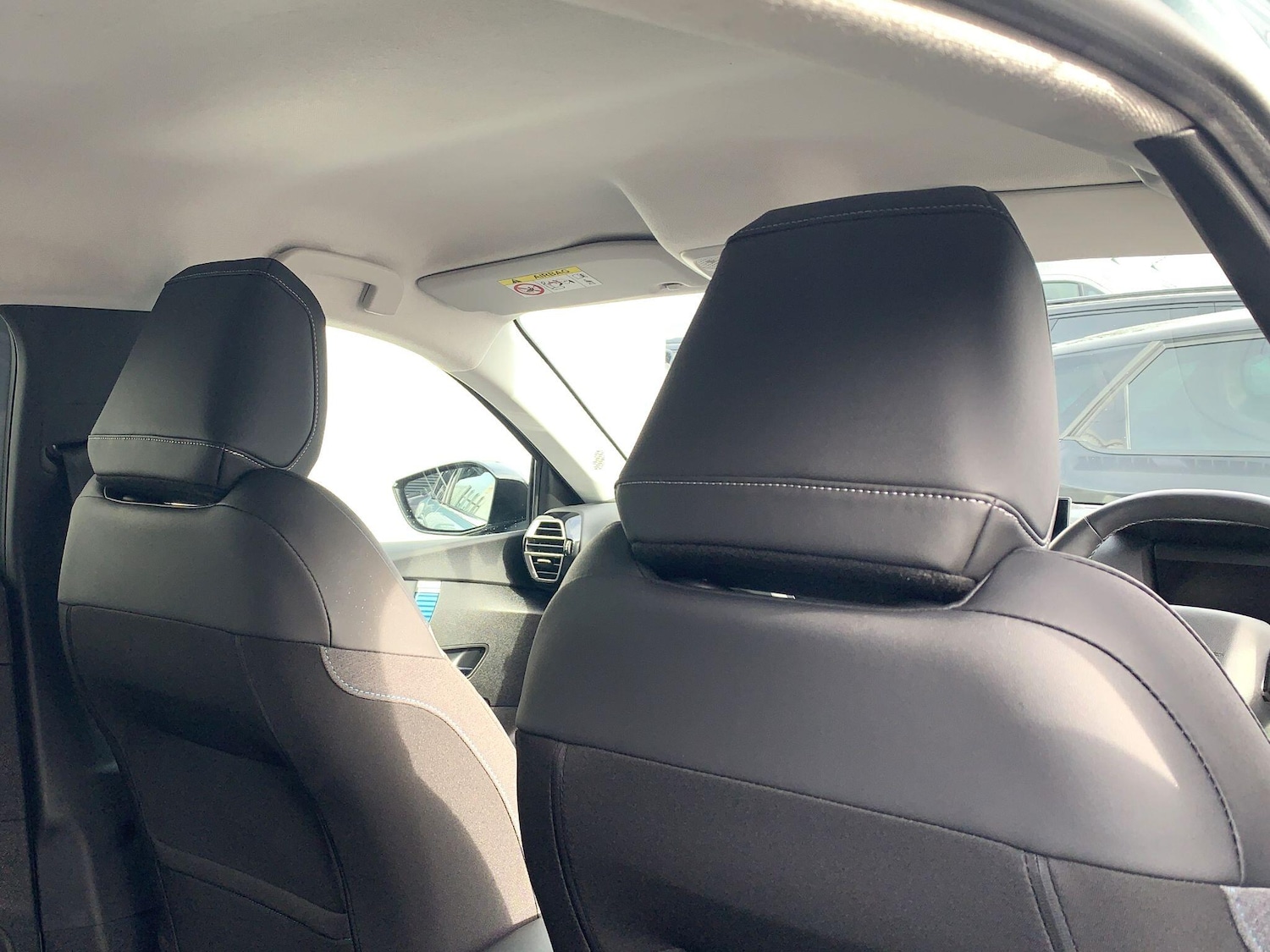 Used Citroen e-C4 2023 for sale - 77993157: Photo 17