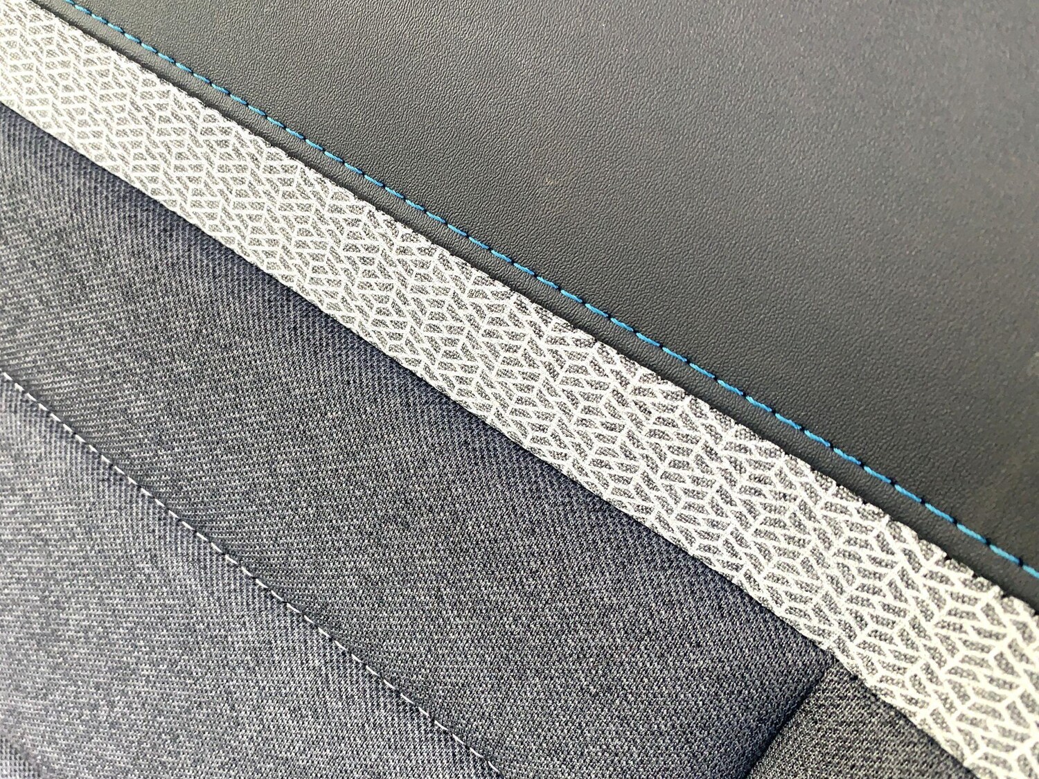 Used Citroen e-C4 2023 for sale - 77993157: Photo 42