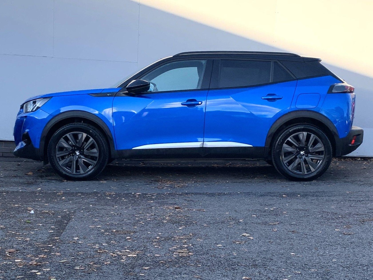 Used Peugeot E-2008 2021 for sale - 76550198: Photo 10