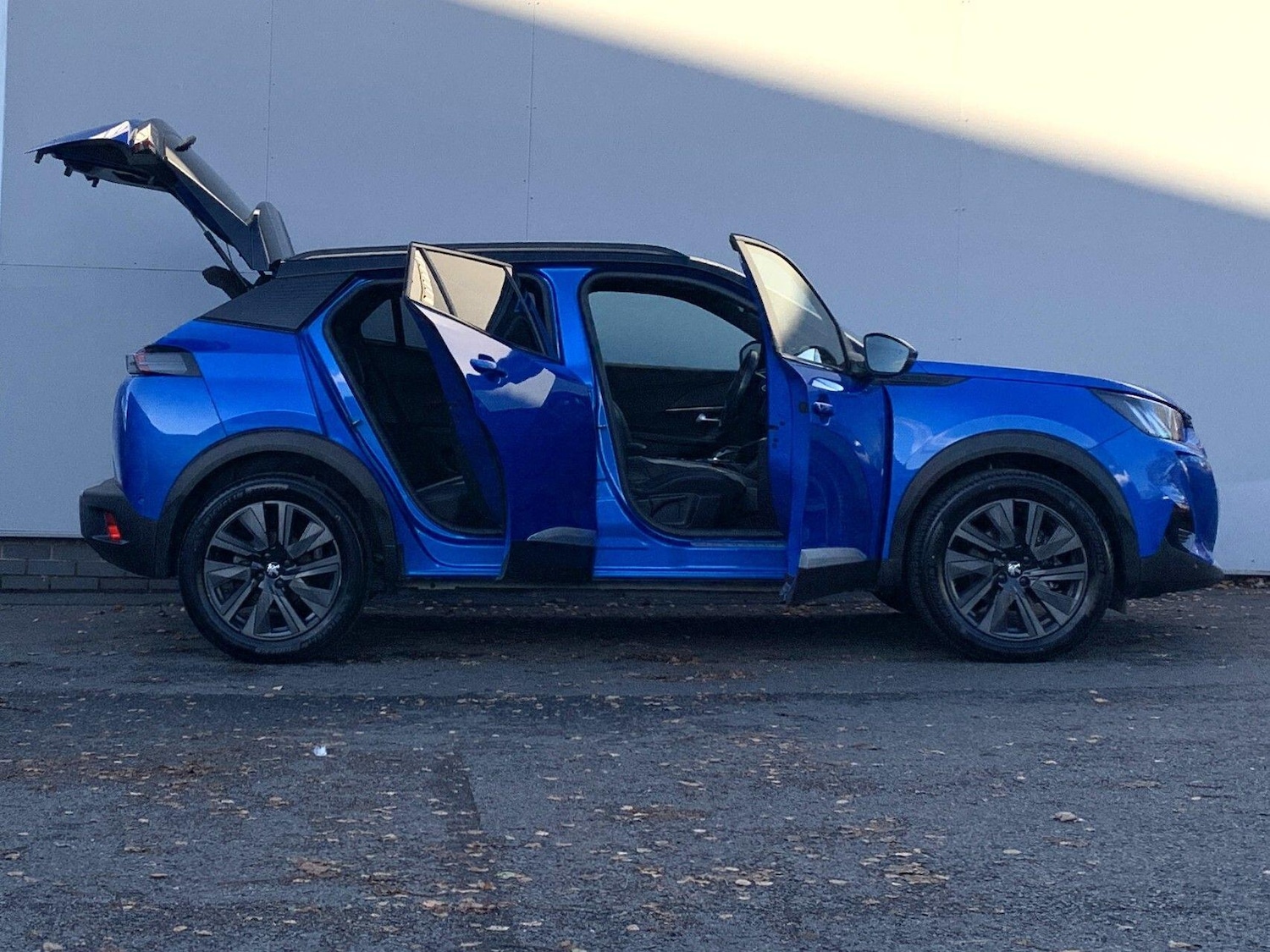 Used Peugeot E-2008 2021 for sale - 76550198: Photo 16