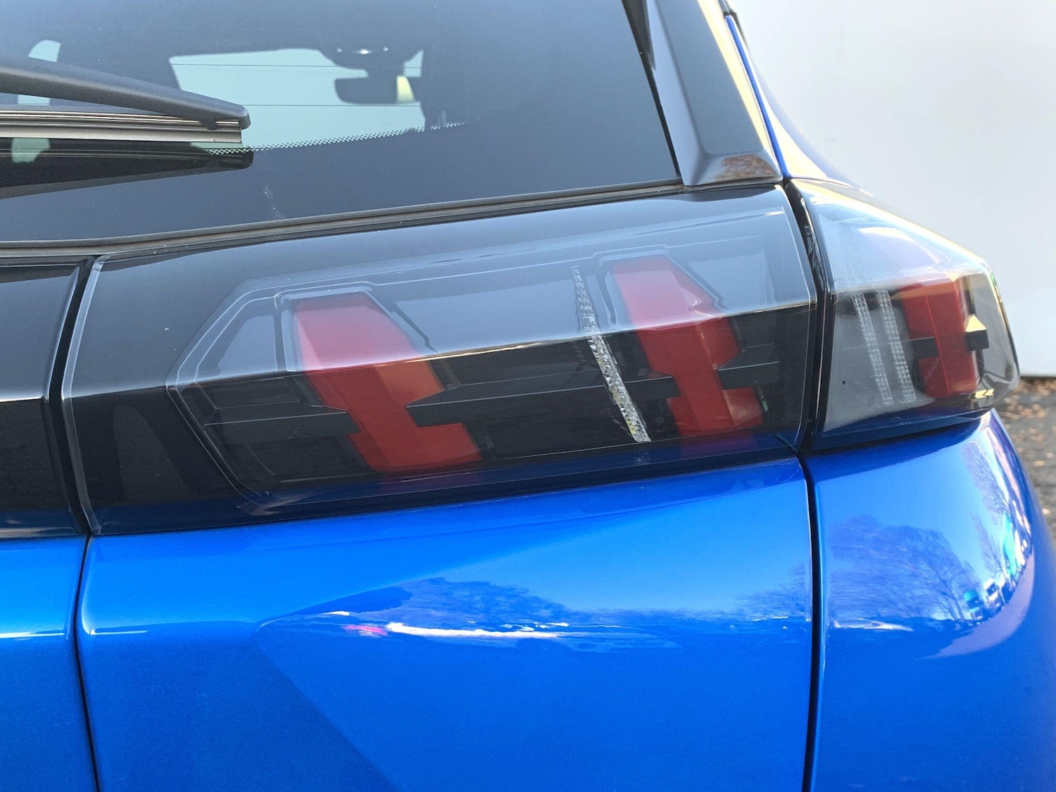 Used Peugeot E-2008 2021 for sale - 76550198: Photo 40