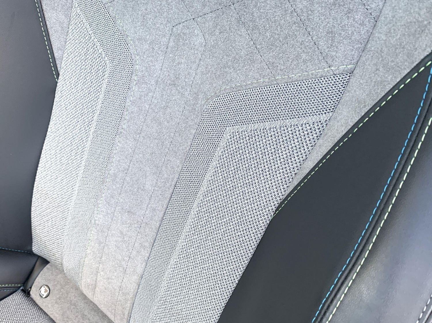 Used Peugeot E-2008 2021 for sale - 76550198: Photo 45