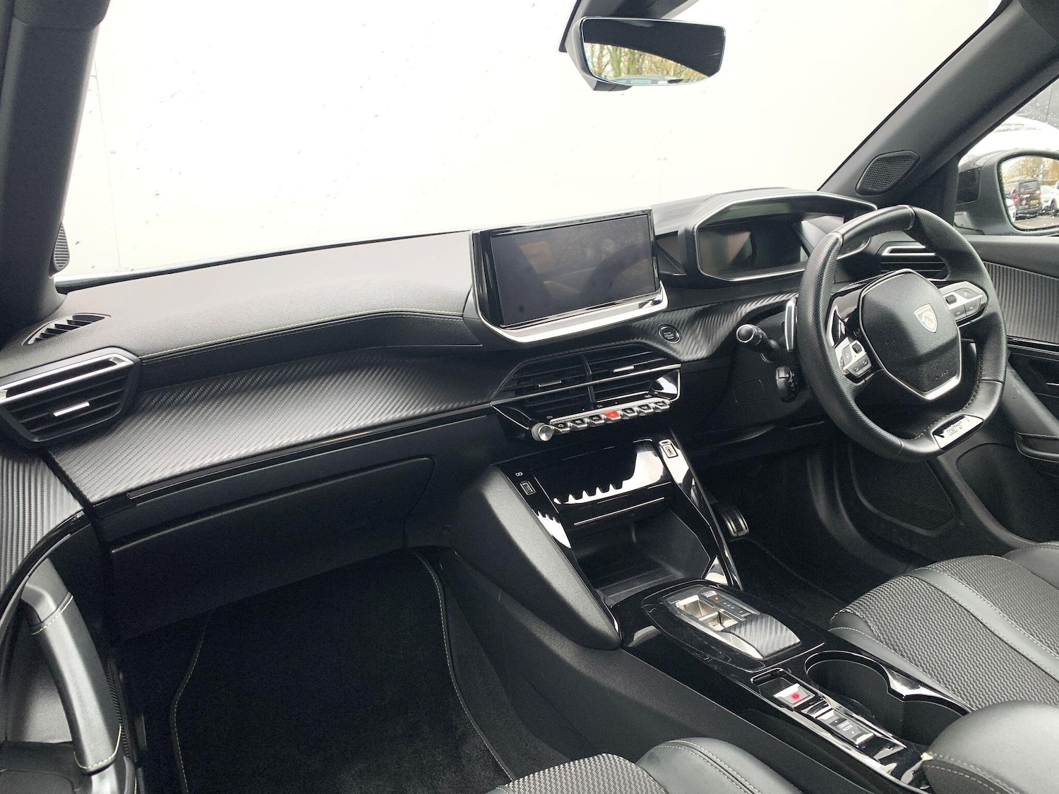 Used Peugeot 2008 2023 for sale - 76634249: Photo 15