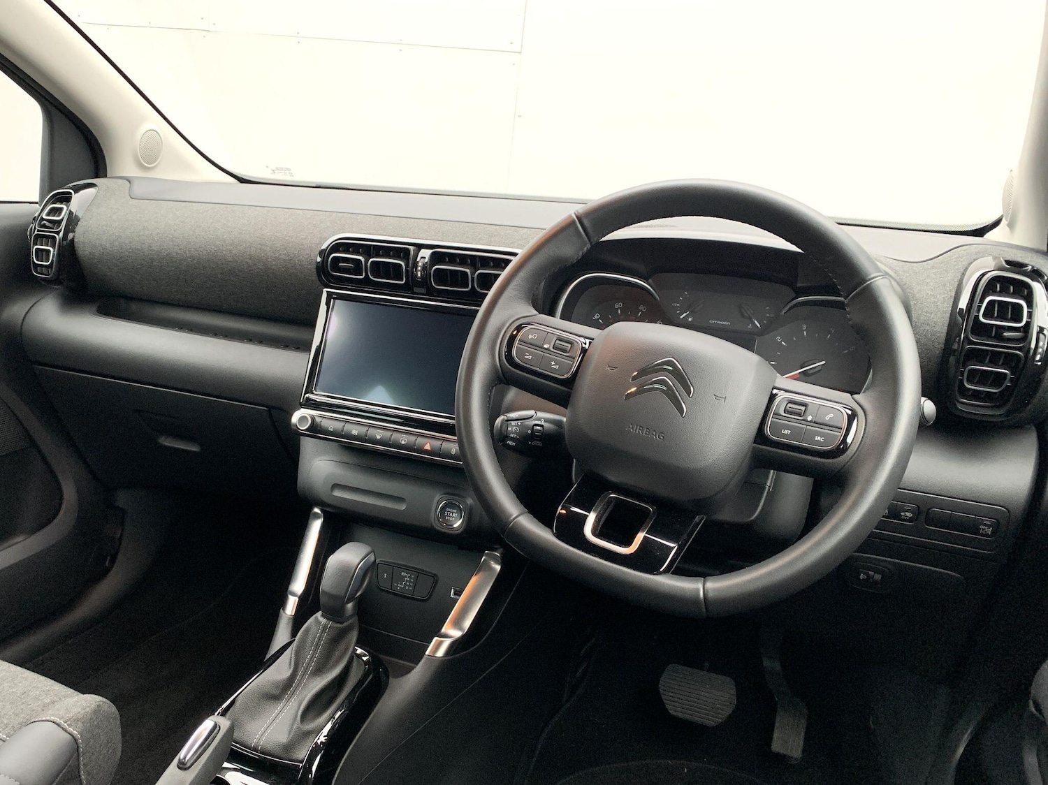 Used Citroen C3 Aircross 2023 for sale - 77066819: Photo 11