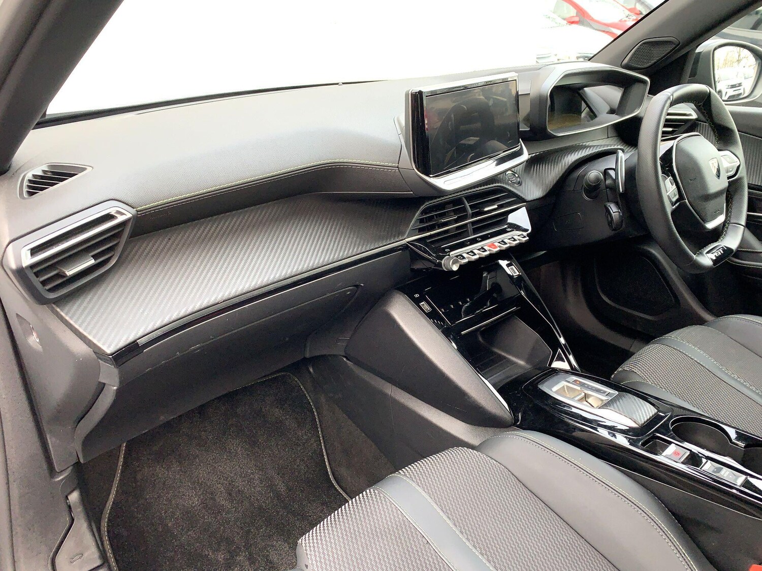 Used Peugeot 2008 2025 for sale - 76991493: Photo 29