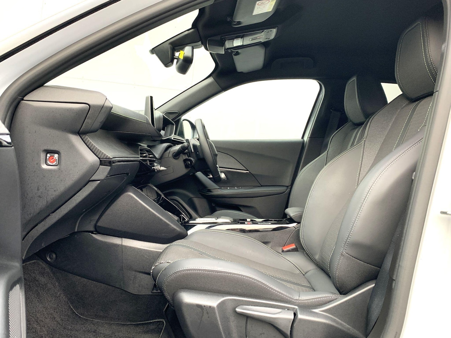 Used Peugeot 2008 2025 for sale - 76991493: Photo 7