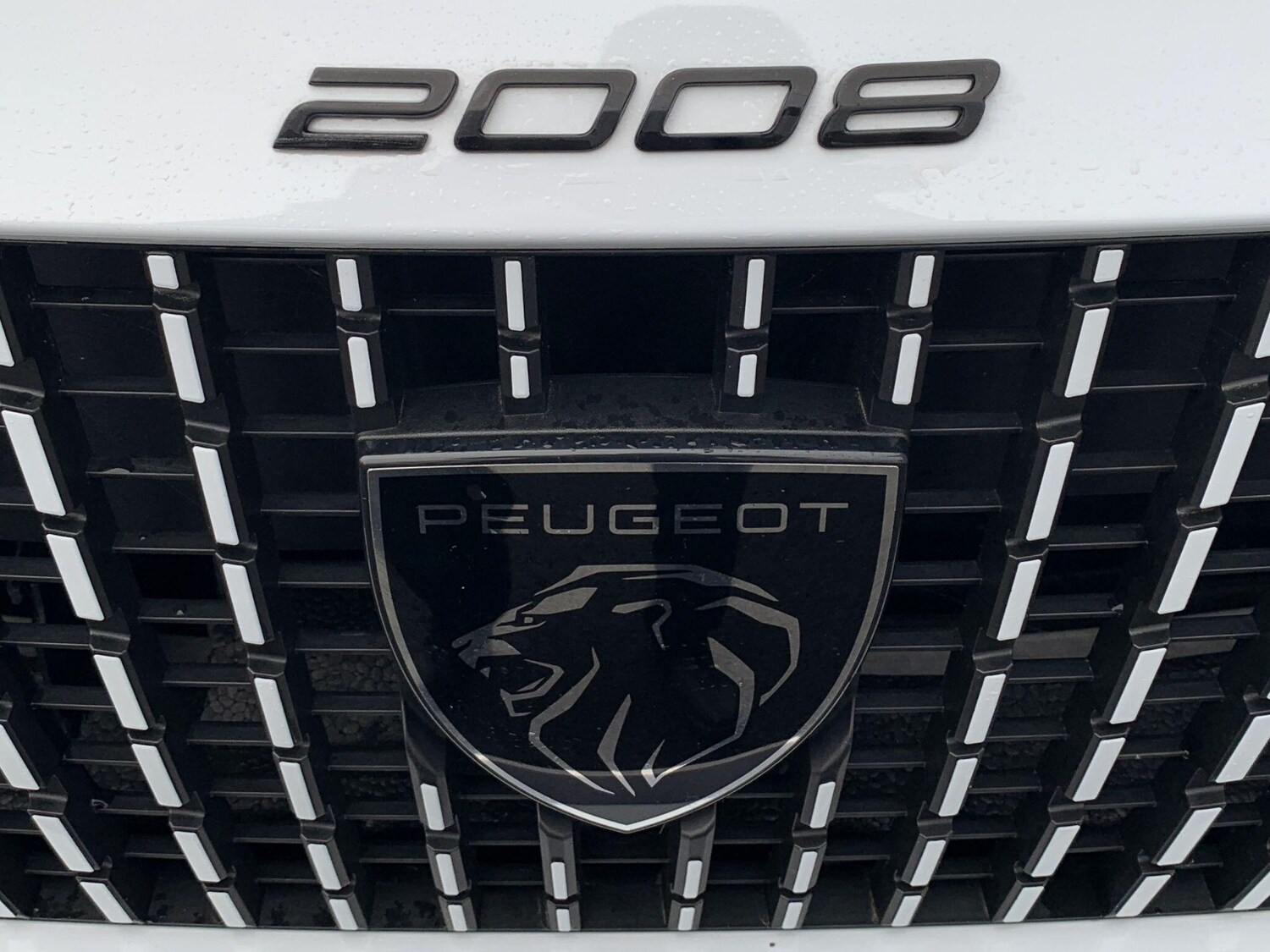 Used Peugeot E-2008 2024 for sale - 76990899: Photo 22