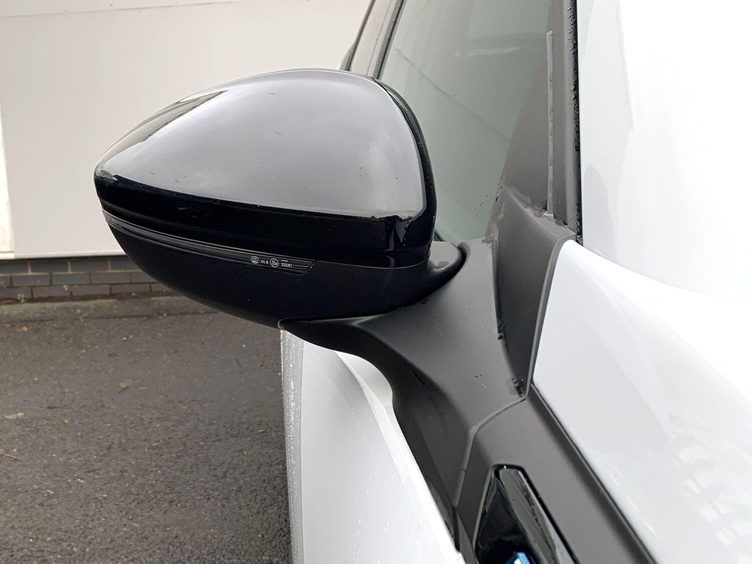 Used Peugeot E-2008 2024 for sale - 76990899: Photo 41