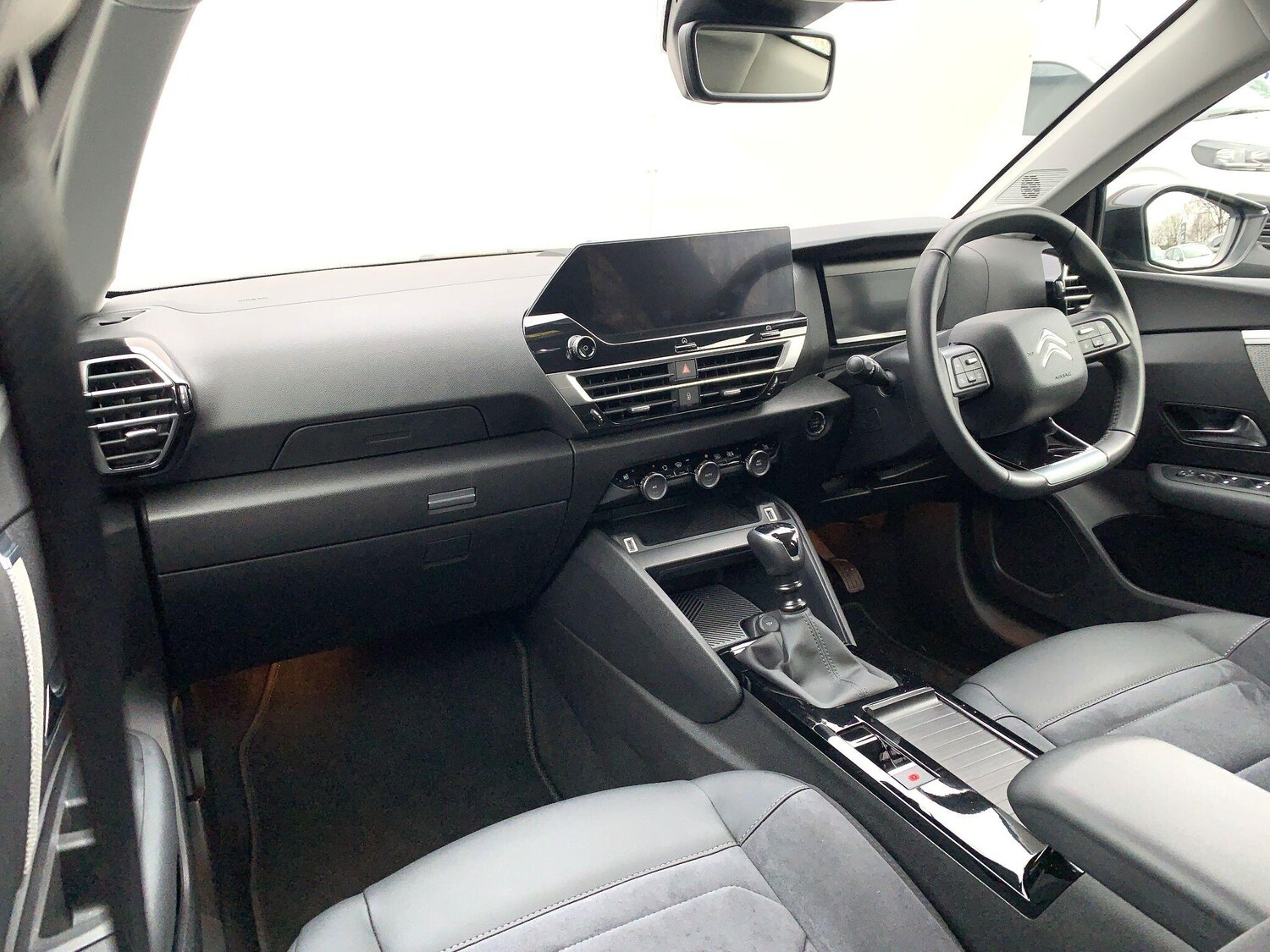 Used Citroen C4 2024 for sale - 76913096: Photo 27