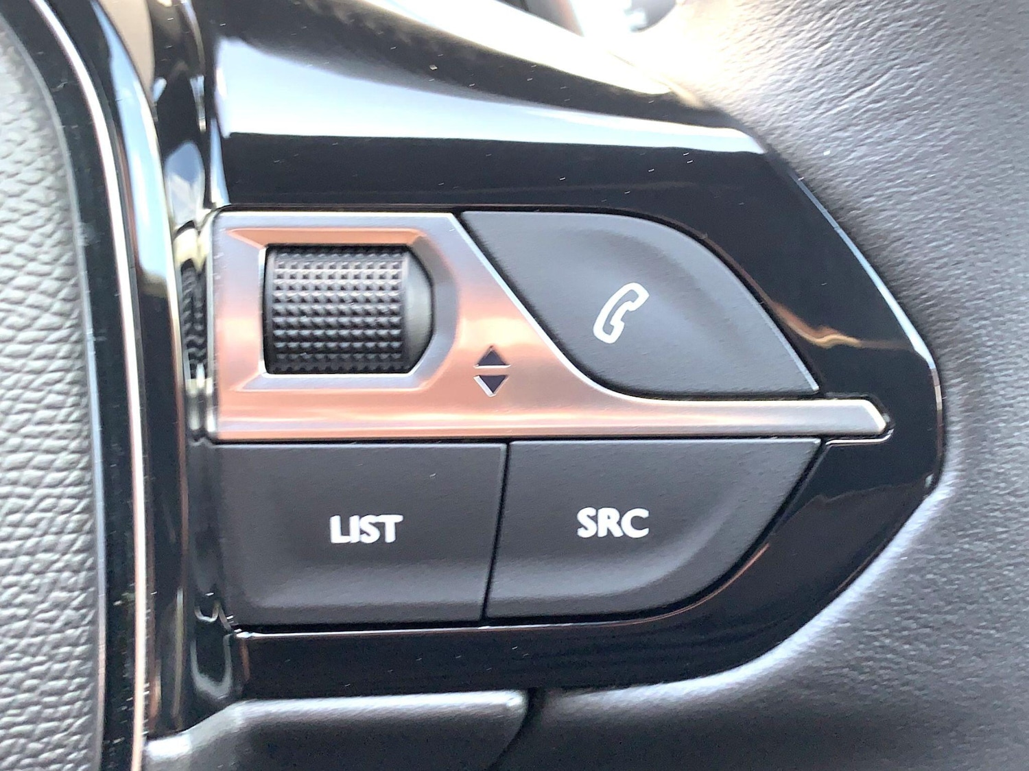 Used Peugeot 3008 2021 for sale - 77358429: Photo 35