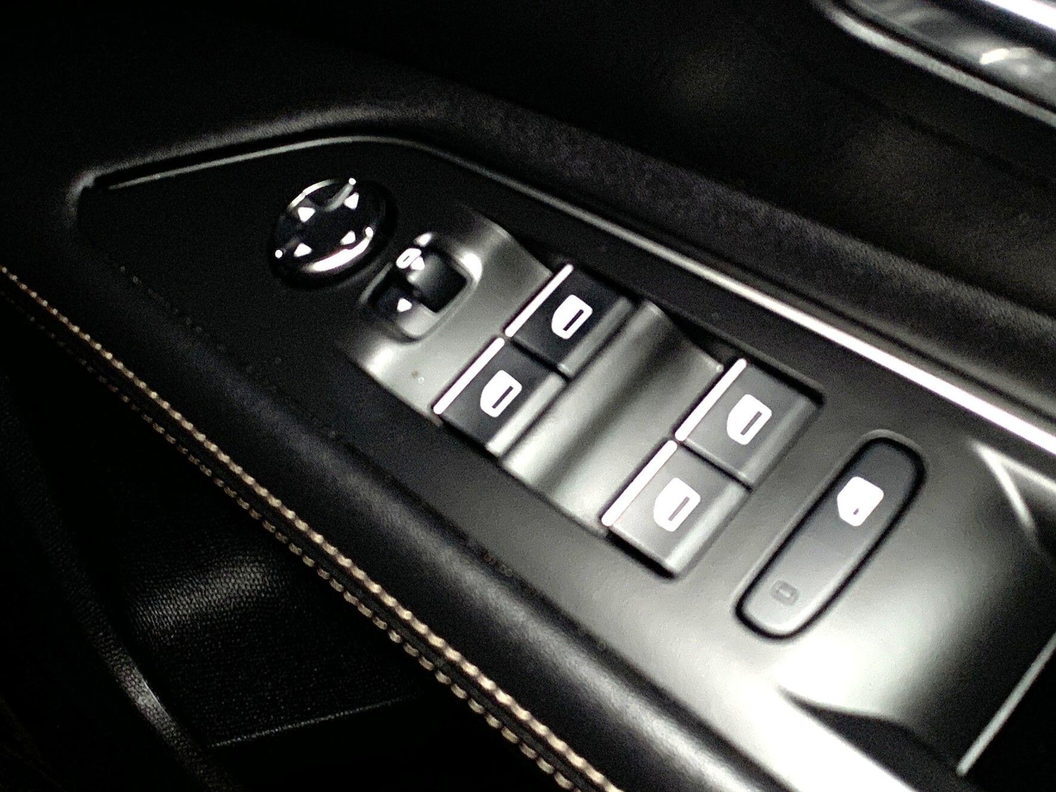 Used Peugeot 3008 2021 for sale - 77358429: Photo 36