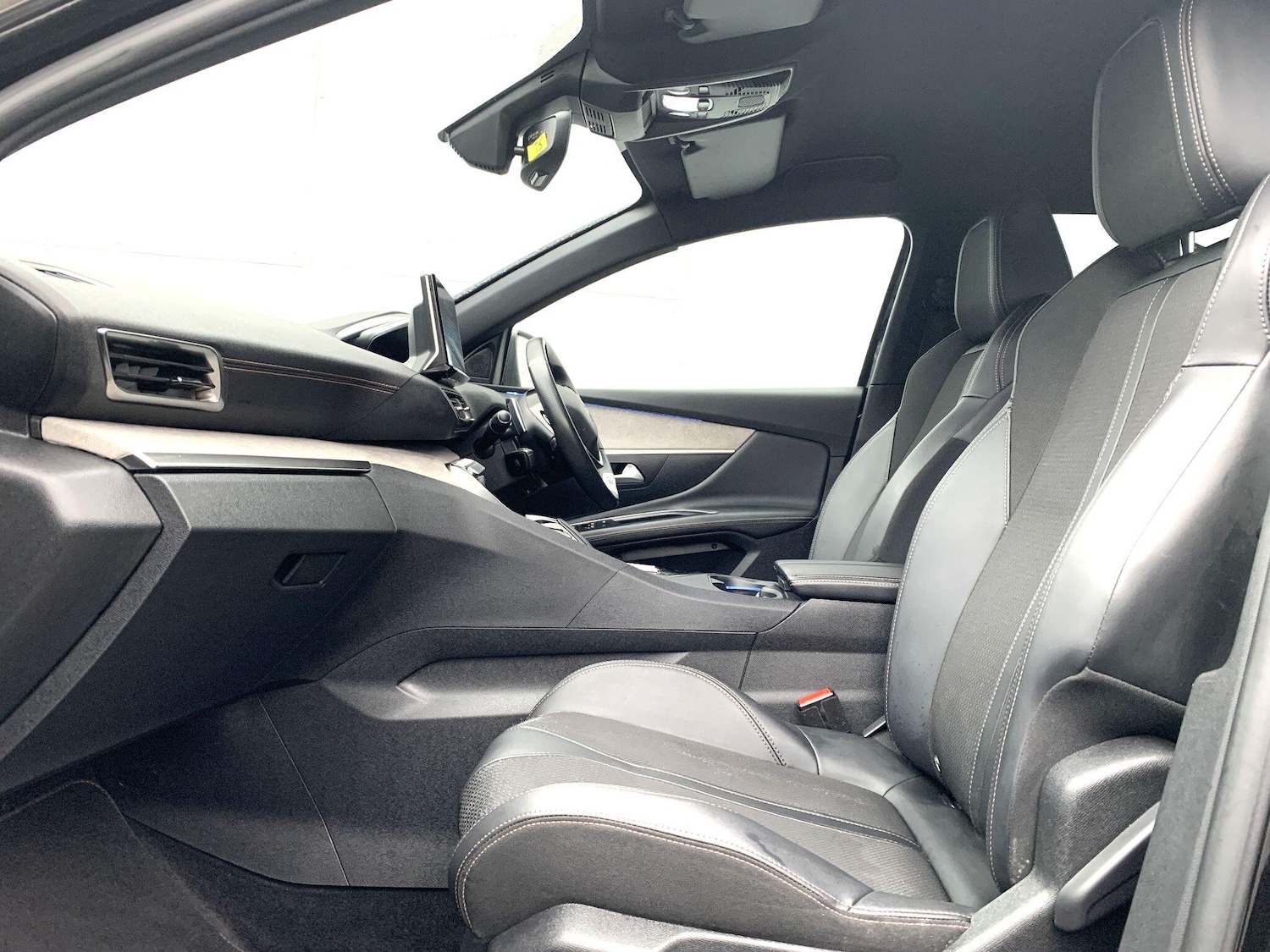 Used Peugeot 3008 2021 for sale - 77358429: Photo 7