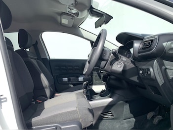 Used Citroen C3 2023 for sale - 76042633: Photo