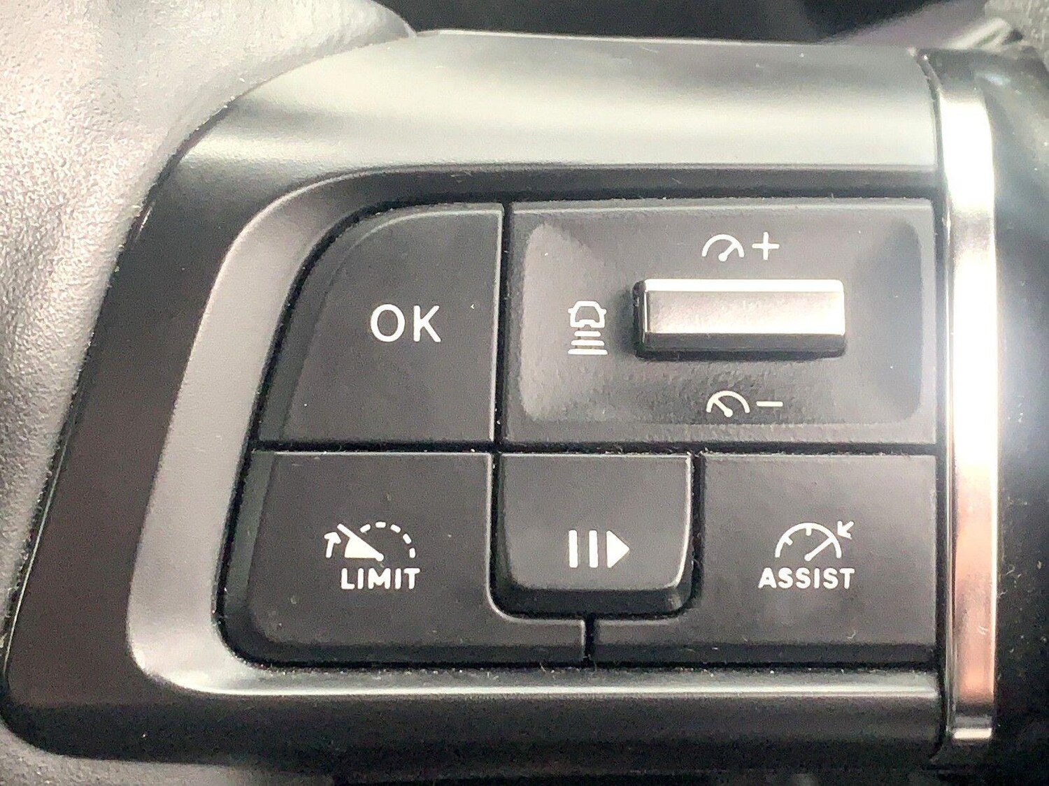 Used Citroen e-C4 2022 for sale - 77191861: Photo 36