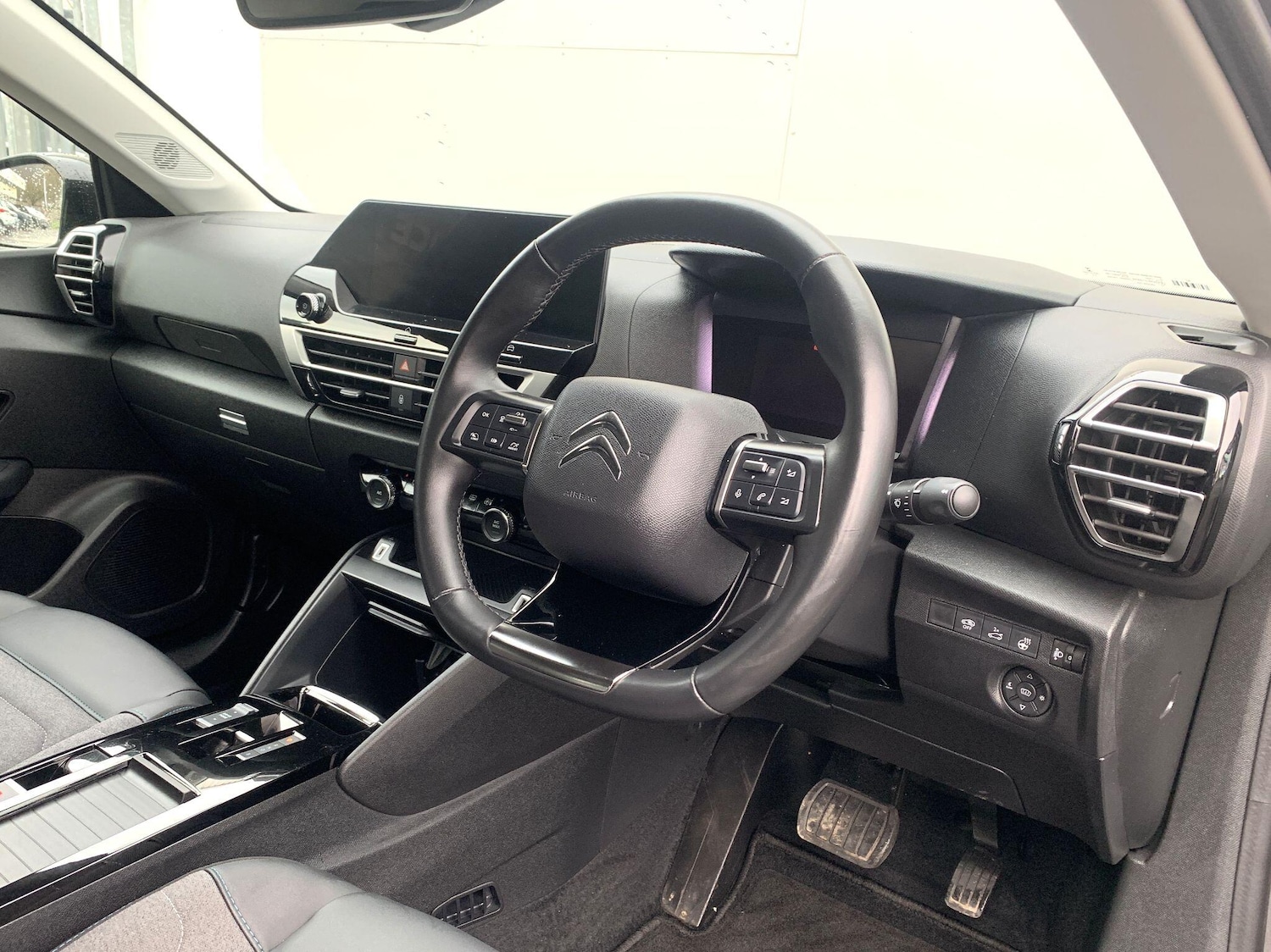 Used Citroen C4 2023 for sale - 76855830: Photo 11