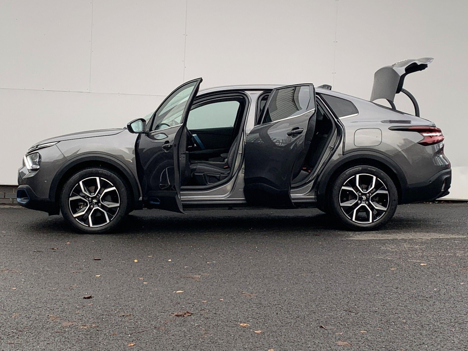 Used Citroen C4 2023 for sale - 76855830: Photo 12